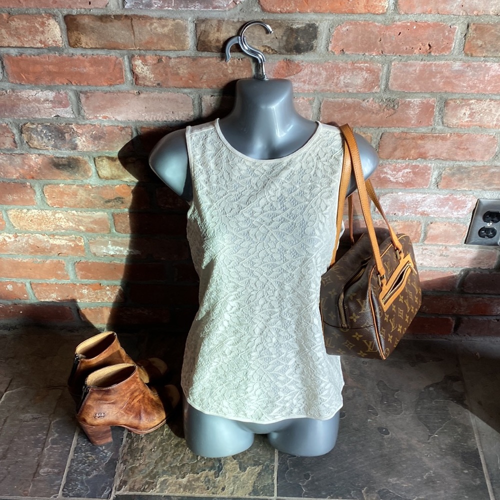 Ann Taylor loft cream lace shell